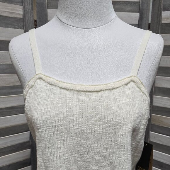 Crochet Hem Tank | Frye | Large - Picture 3 of 13